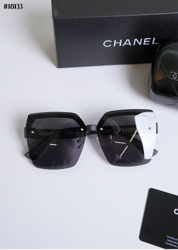 🔆 [CHANEL] 샤넬 이니셜 프레임 반뿔테 스퀘어 선글라스 🔆