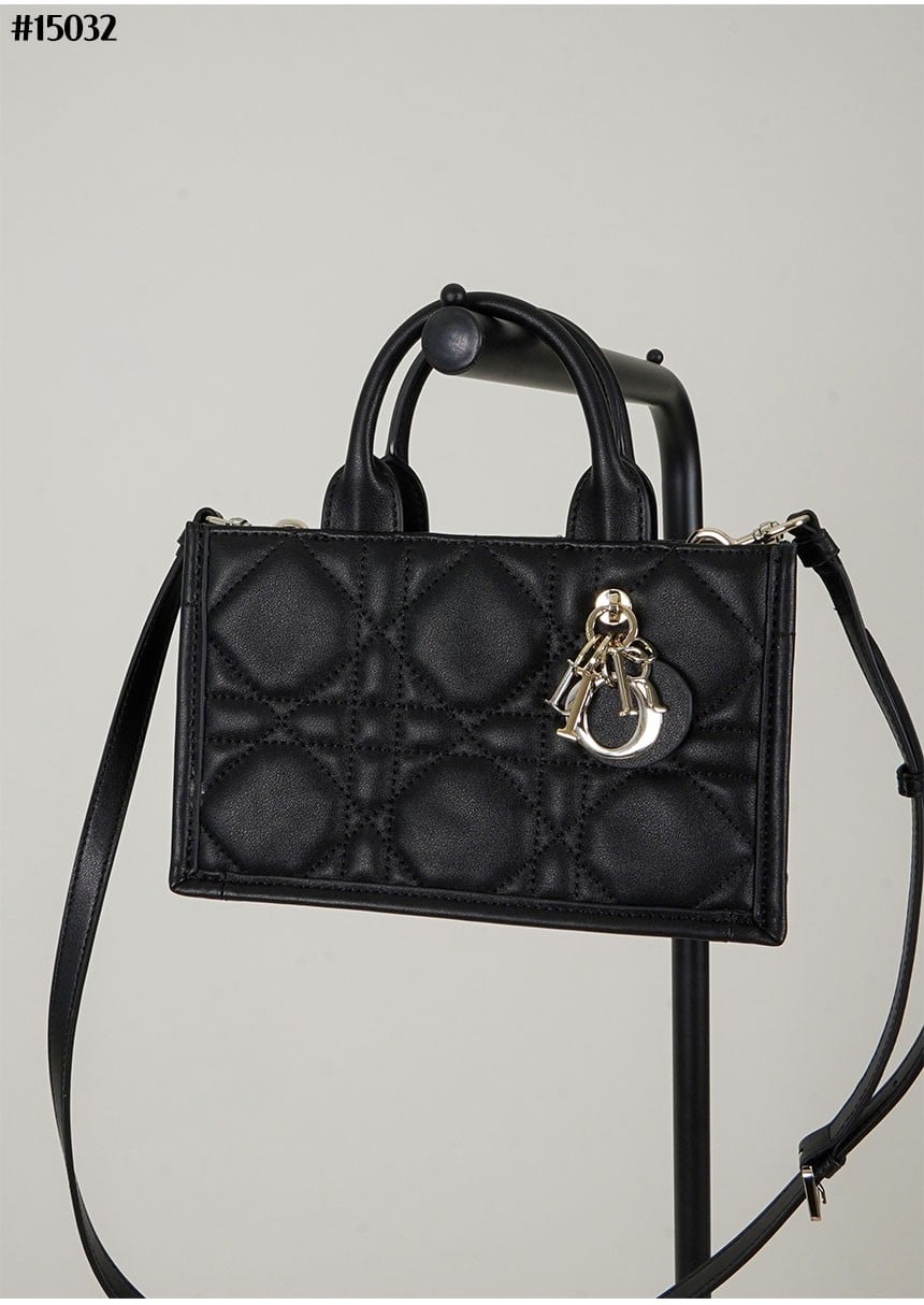 🔆[DIOR] 크리스찬 디올 매크로까나쥬 DIOR BOOK DOTE 북도트 미니 백 🔆