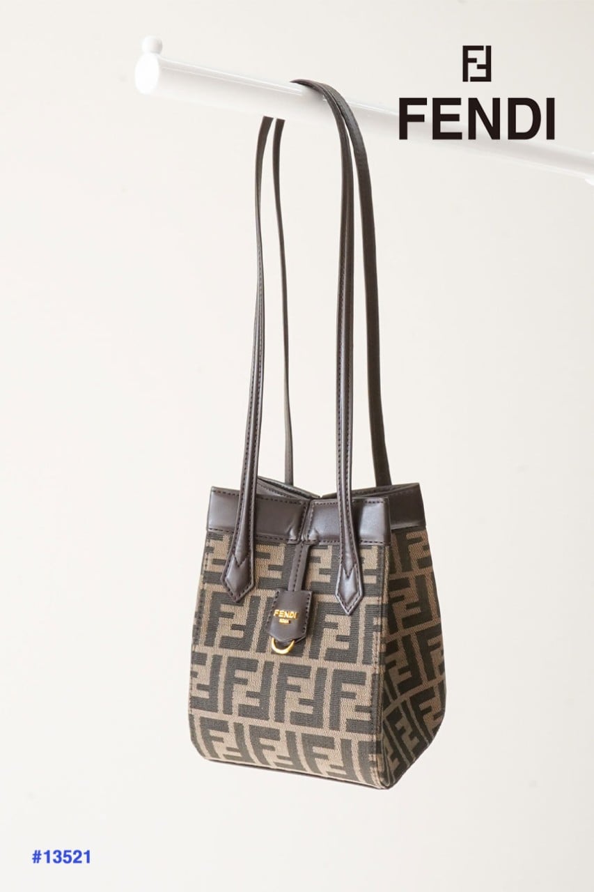 🔆 [FENDI] 팬디 오리가미 미니 자가드 미니백🔆