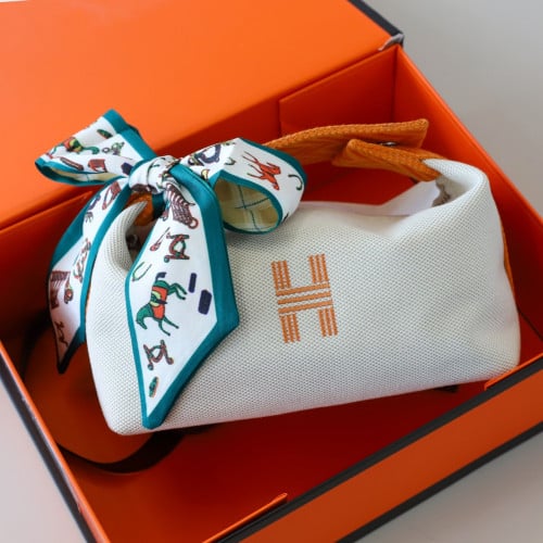 #에르메스 [ H.R.M.S ] 수입 브리드 어 브랙 파우치백입고💢 #가방 #잡화