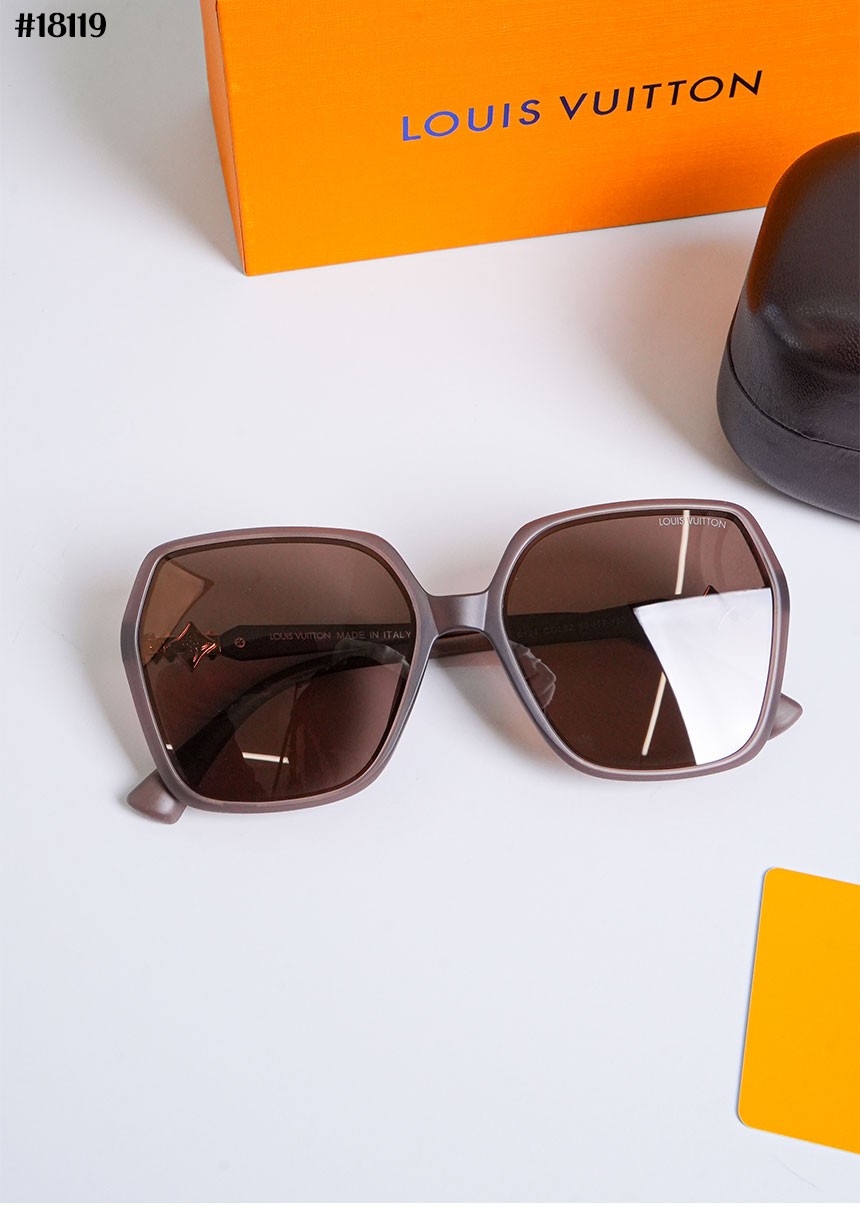 🔆 [LOUIS VUITTON] 루이비통 매트 모티프 오버사이즈 스퀘어 선글라스 🔆