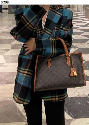 #셀린느 [CELINE] 수입프리미엄급 미니 호리존탈 카바스 신상 입고💢 #태그 #가방 #5299