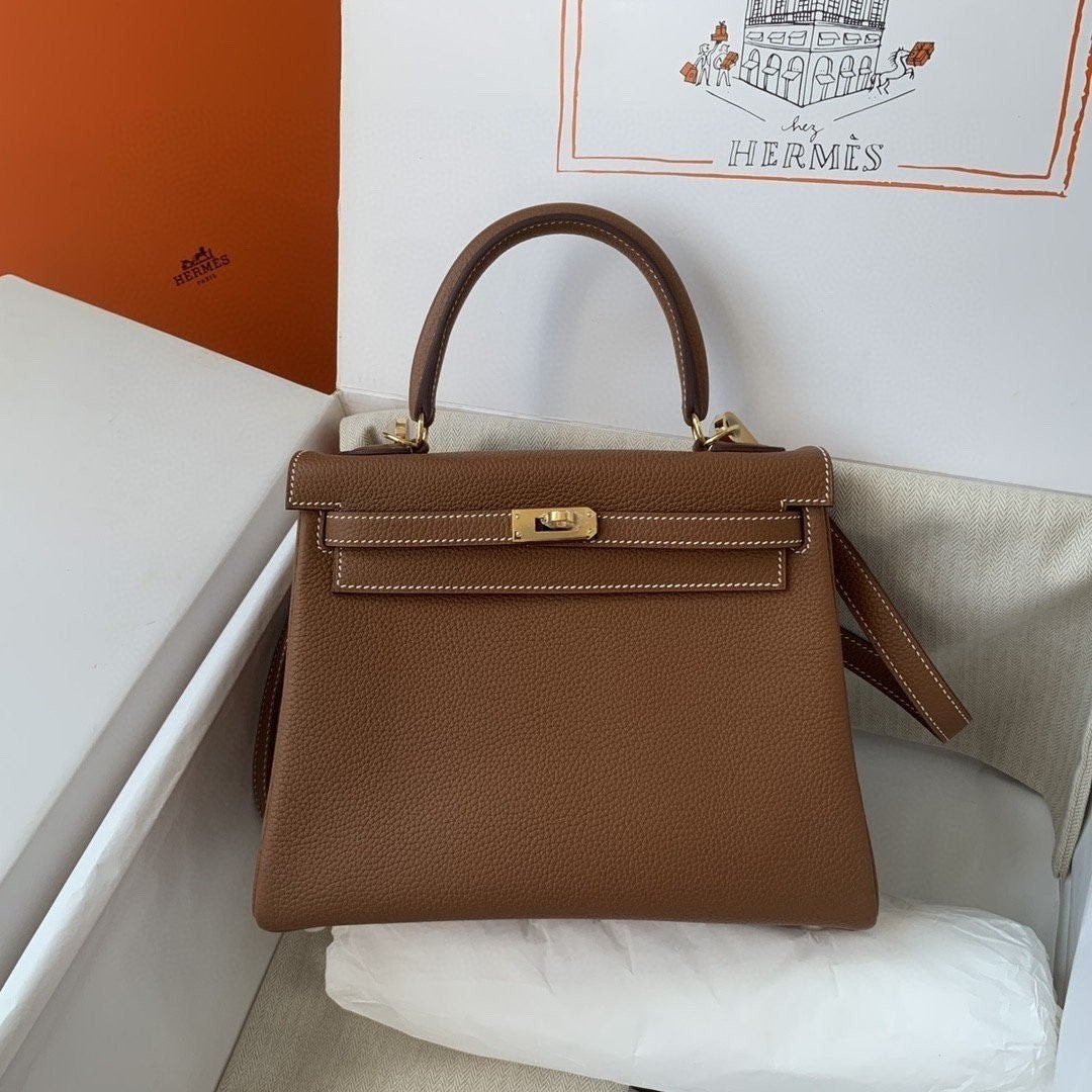 💕 에*** 토고 켈리백 25(브라운)