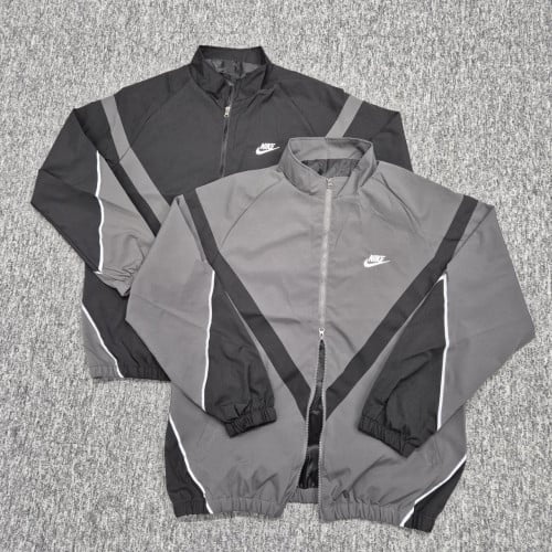 NK 브이배색 바람막이