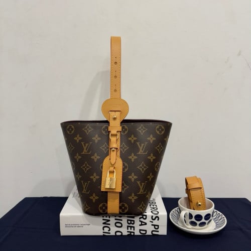 🤴🏻 #루비통 (L.V)  올 인 BB 🤴🏻