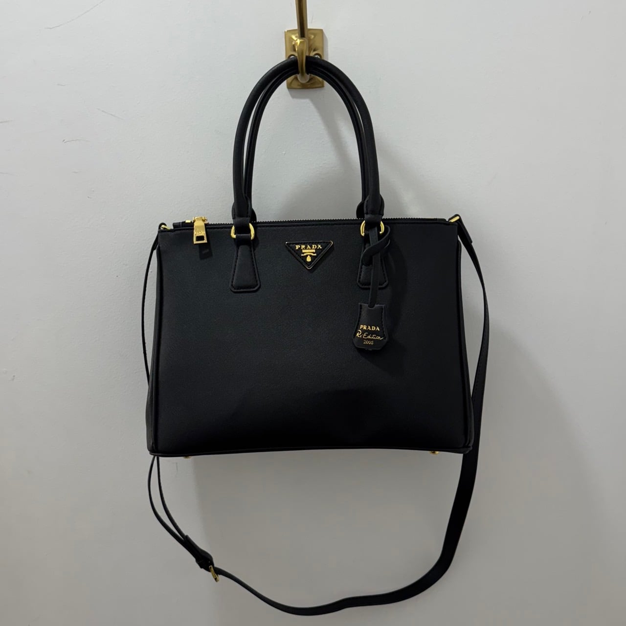 🤴🏻 #프라다  삼각로고 사피아노 토트백🤴🏻