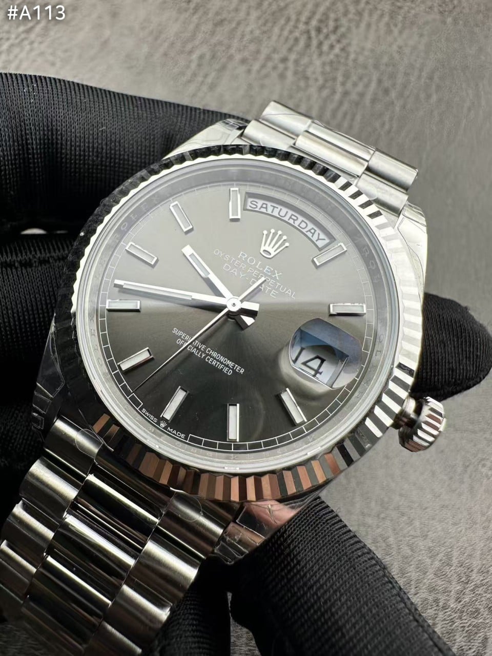 #로렉스 C공장 3255 데이데이트 실버 선레이 다이얼 (프레지던트) 40MM