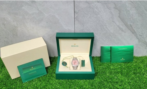 롤렉스 데이데이트36mm 18K화이트골드 금통 입고!!