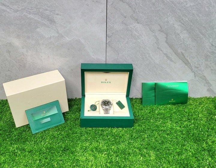롤렉스 데이저스트41 스틸 민트바 인덱스 쥬빌레 입고!!