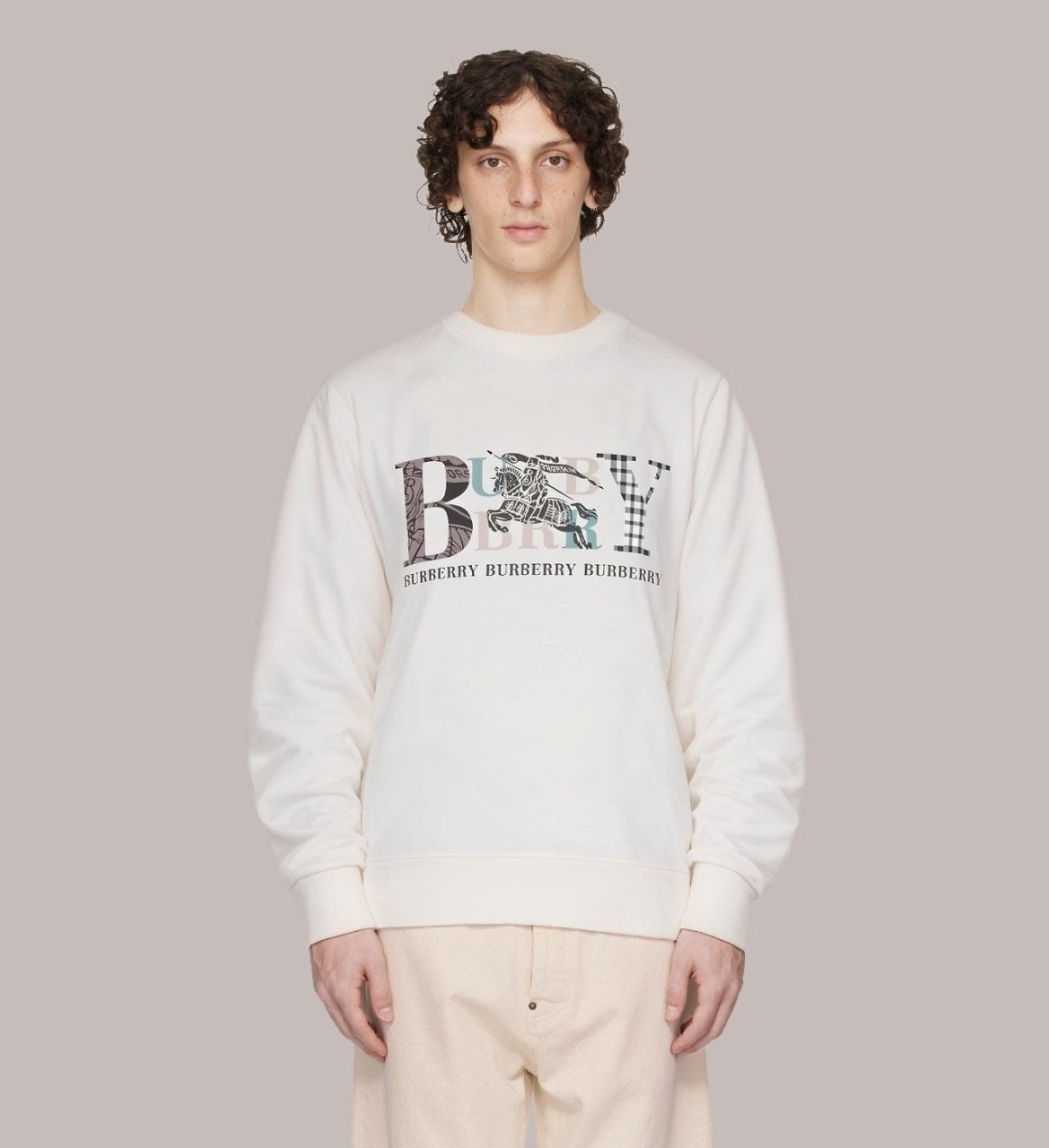 💕 버** 베니씨오 맨투맨