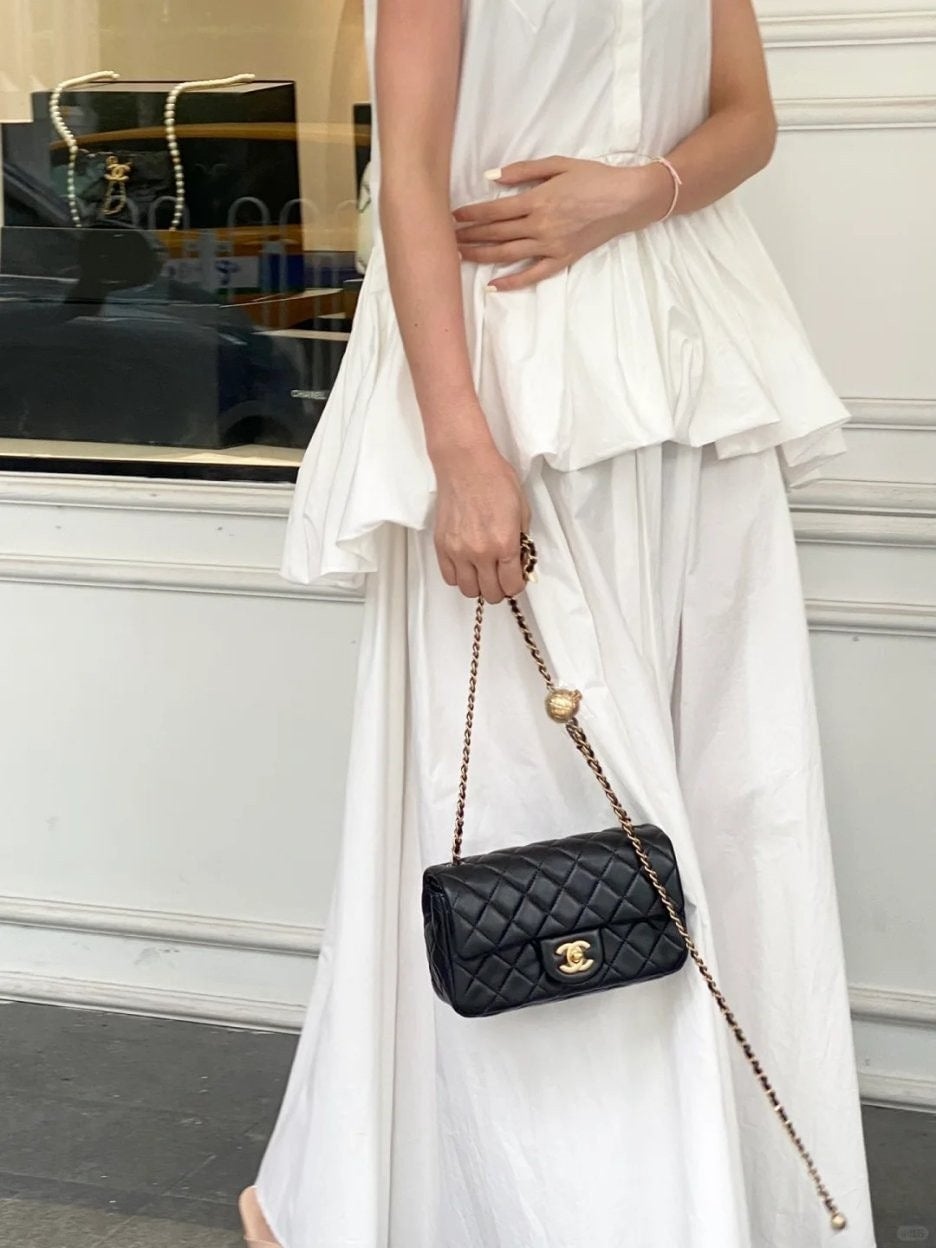 💕 샤* 고급 뉴미니 골드볼 램스킨 블랙