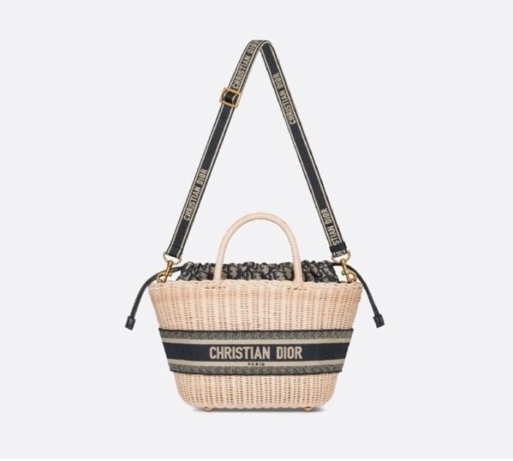 💕 디* 바스켓백