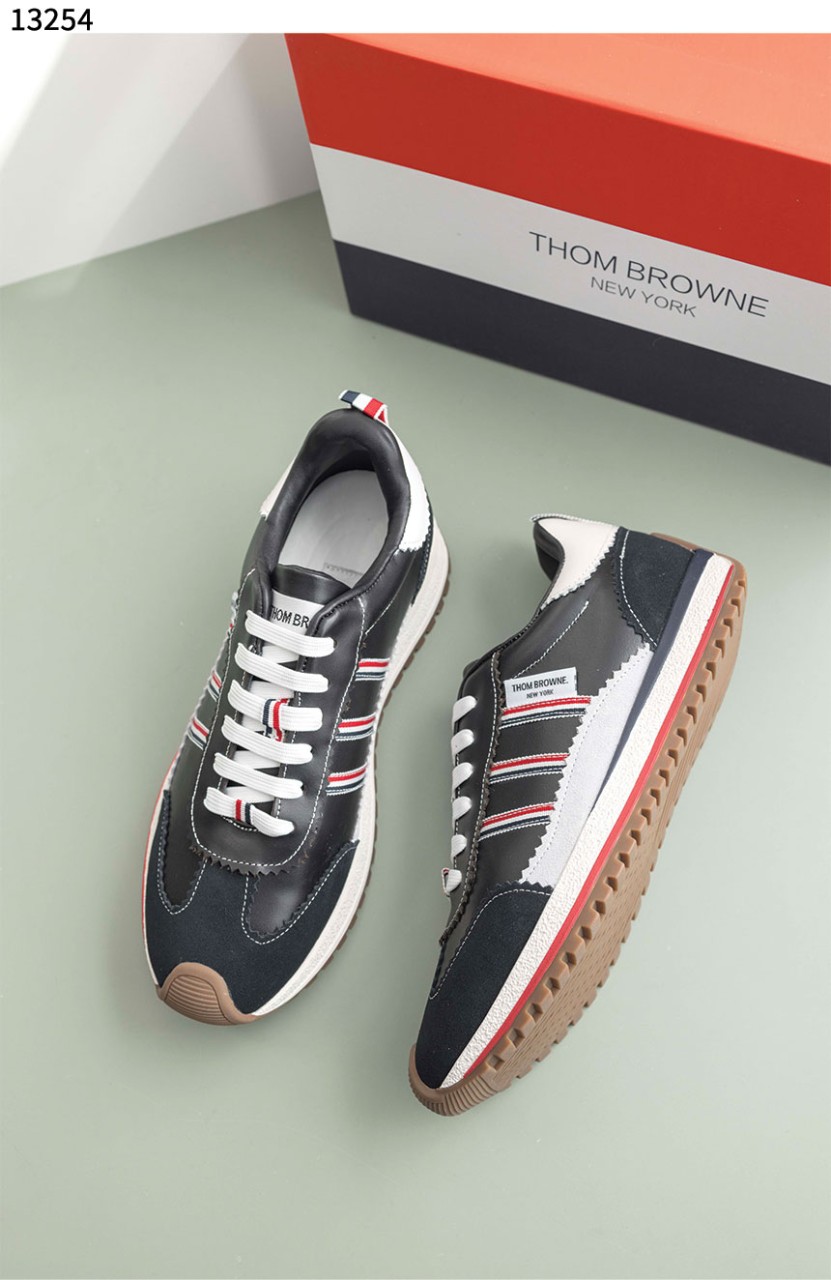 #톰브라운 [Thom Browne]  테크러너 레더 스니커즈 신상입고💢 #신발 #13254