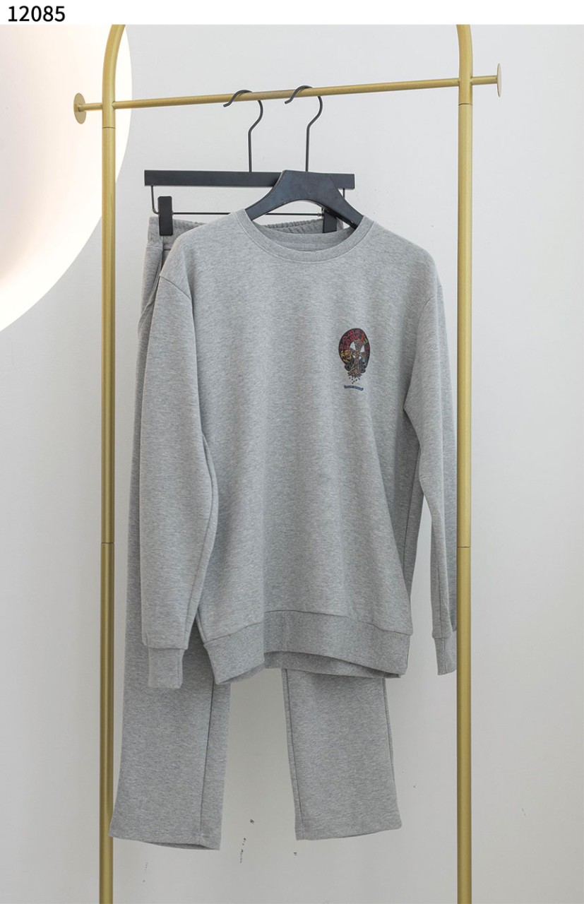 #크롬하츠 [Chrome Hearts] 컬러 로고 라운드 맨투맨 트레이닝 셋 신상입고💢 #세트 #12085