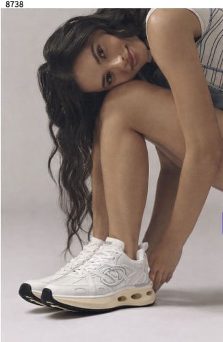 #발렌티노 [VALENTINO] 수입프리미엄급  VLOGO 이지조그 로우탑 스니커즈 신상 입고💢 #태그 #신발 #8738