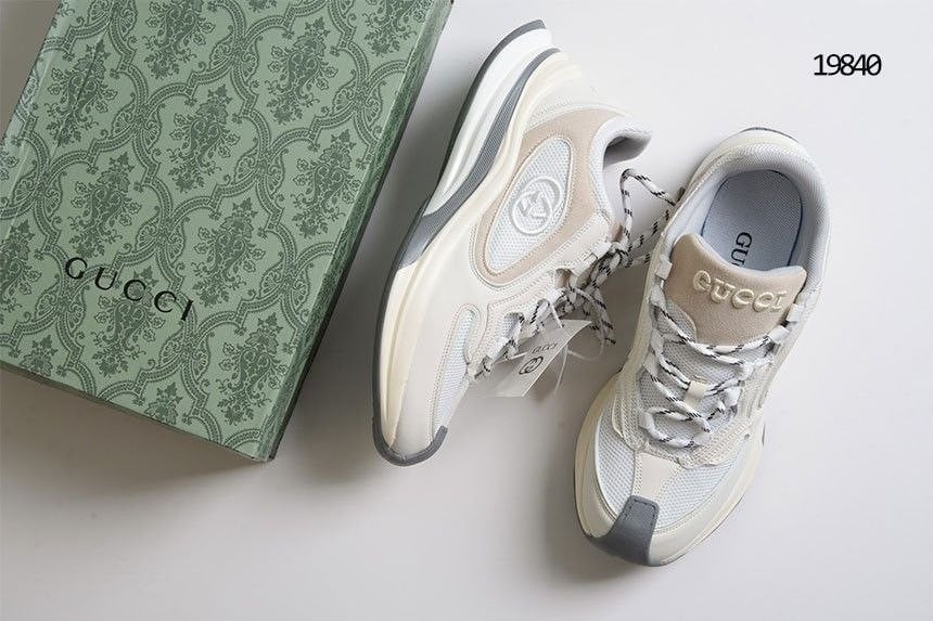 🔆[GUCCI] 구찌 남성 GG 런 스니커즈 화이트 🔆