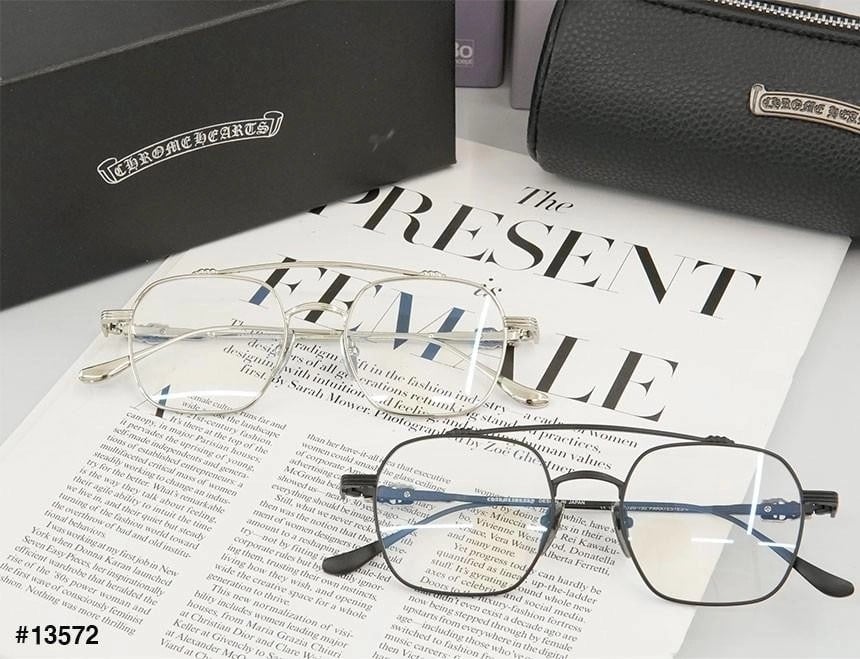 🔆 [Chrome Herts] 크롬하츠 수입고급 보잉 하이브릿지 티타늄 안경테 🔆