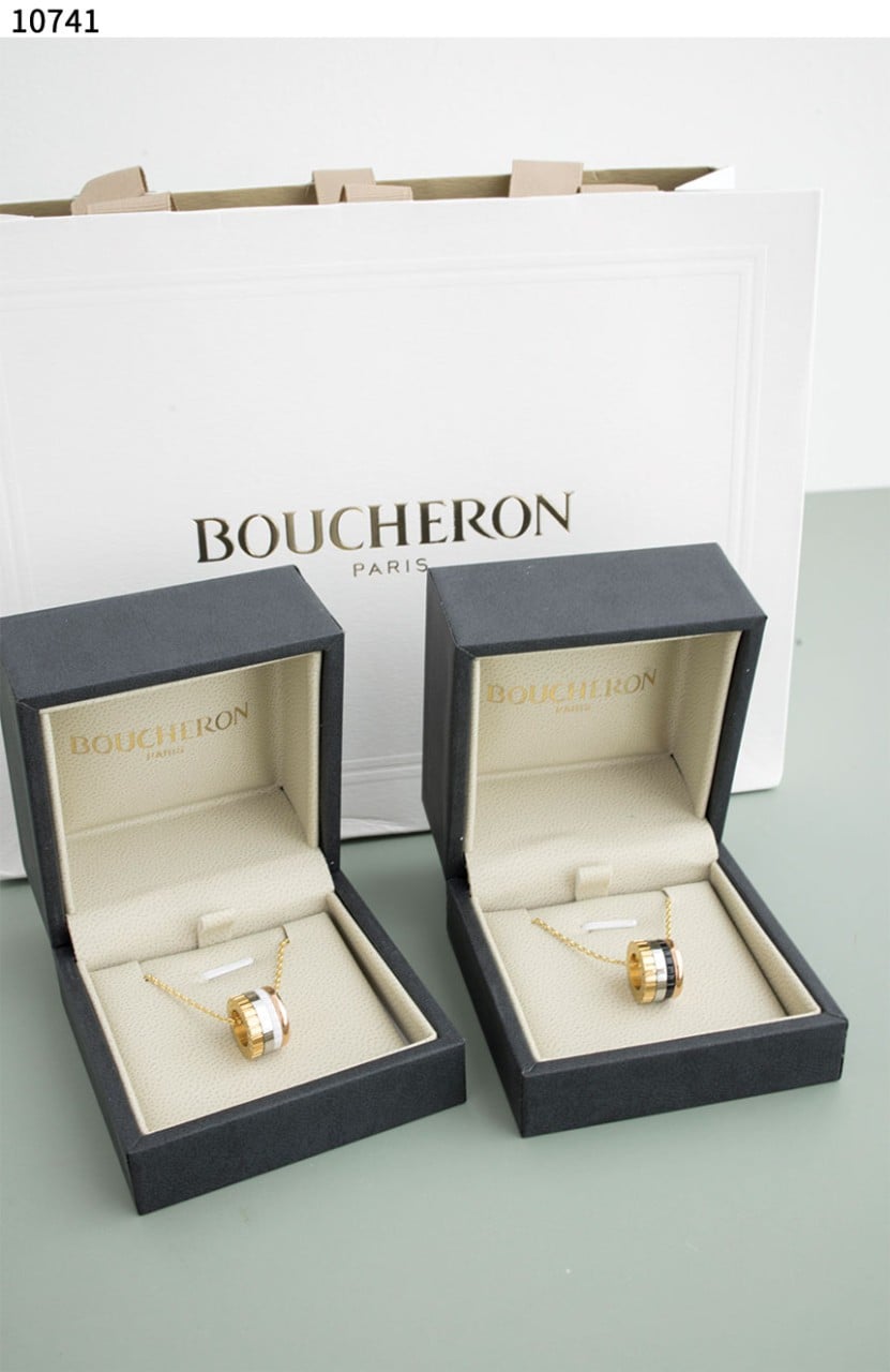 #부쉐론 [Boucheron] 콰트로 클래식 펜던트 네크리스 신상입고💢 #목걸이 #10741