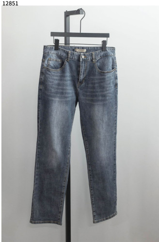 #버버리 [BURBERRY] 워싱 슬림핏 데님 팬츠 신상입고💢 #하의 #팬츠 #12851