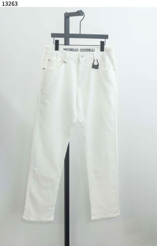 #브루넬로쿠치넬리 [Brunello Cucinelli] 화이트 콰로나 데님진 신상입고💢 #하의 #팬츠 #13263
