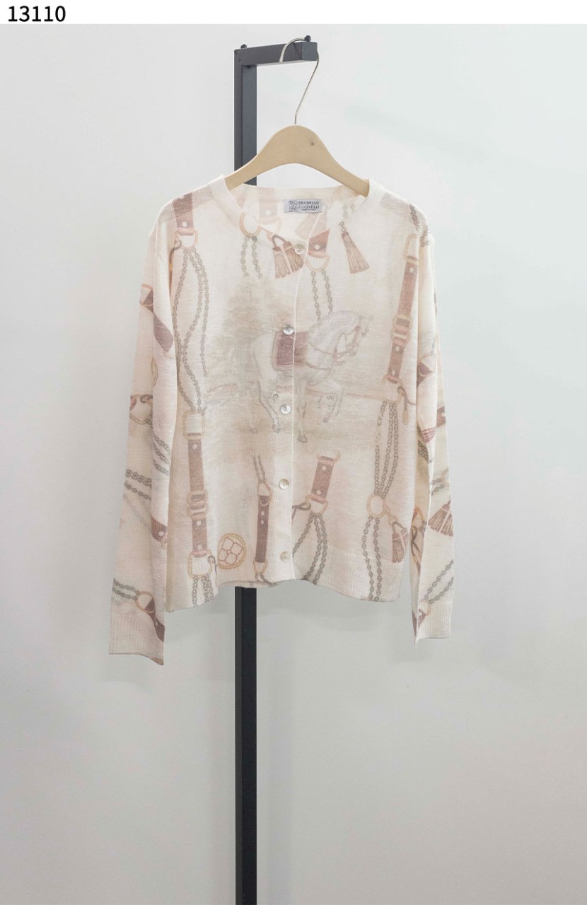 #브루넬로쿠치넬리 [Brunello Cucinelli] 여성 자개 버튼 슬리브 니트 탑 가디건 신상입고💢 #상의 #니트 #13110