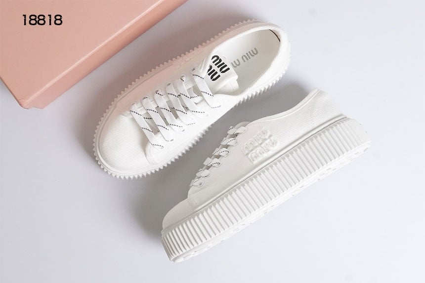 🔆 [MIUMIU] 미우미우 데님 오버솔 화이트 스니커즈 🔆