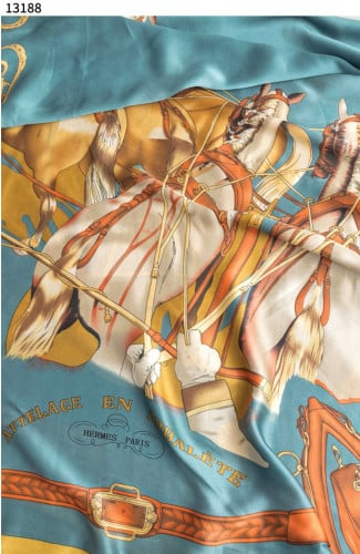 #에르메스 [HERMES] 홀스 패턴 실크 스카프 신상입고💢 #스카프 #13188