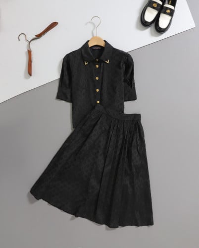 #루이비통 [ L.V ] 모노그램 자카드 셔츠 & 미디 스커트 set 입고💢 #여성세트 #셔츠치마