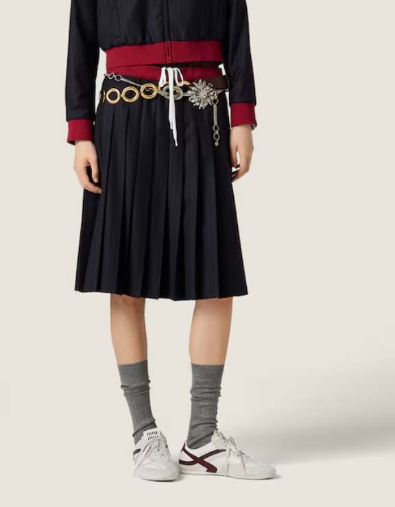 #미우미우 [ miu ] 수입 플리츠 핀스트라이프 미디 스커트 입고💢 #여성치마 #스커트