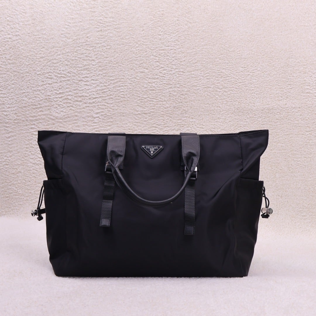 ✨프라다 리나일론 트래블 토트백 ✨