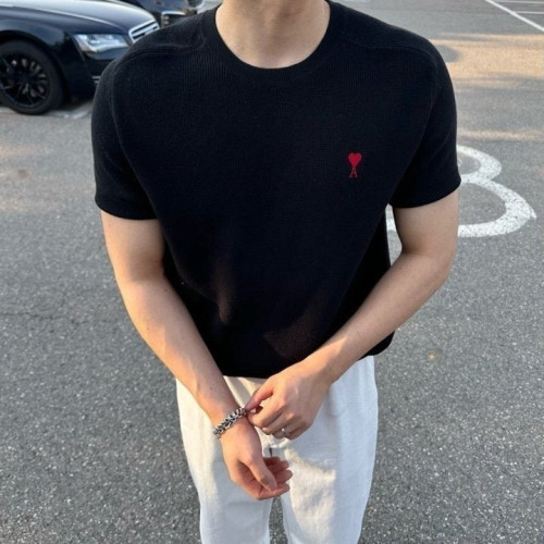 💕 아* 하트로고 라운드 나그랑 반팔니트