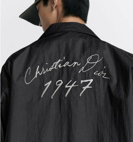 💕 디* 1947 자수로고 바람막이 자켓