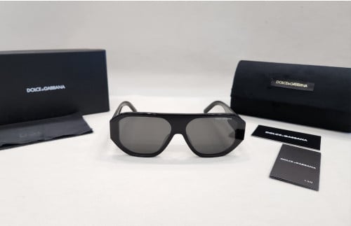 DOLCE & GABBANA 돌* 썬그라스 DG4481F 블랙 입고~